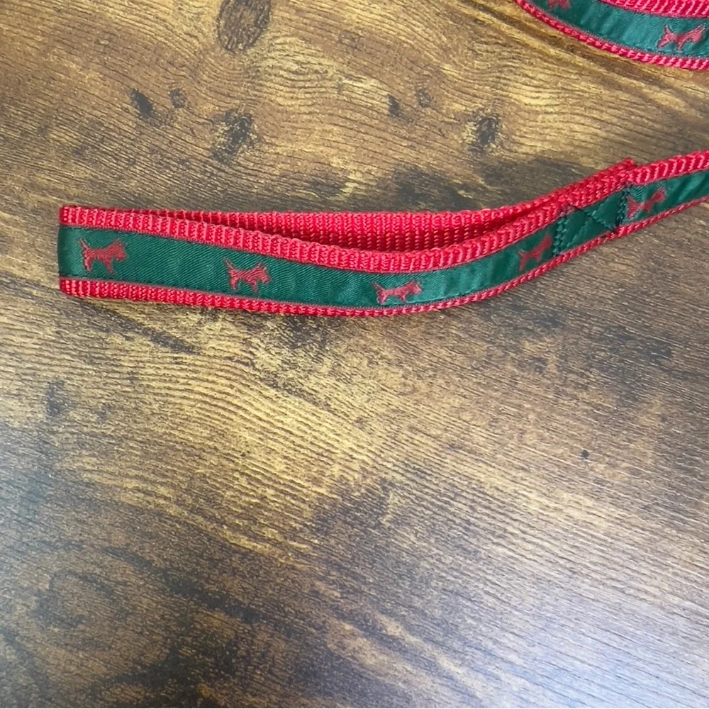 Crazy Horse Perfect Pooch Red & Green Banadana & Matching Leash